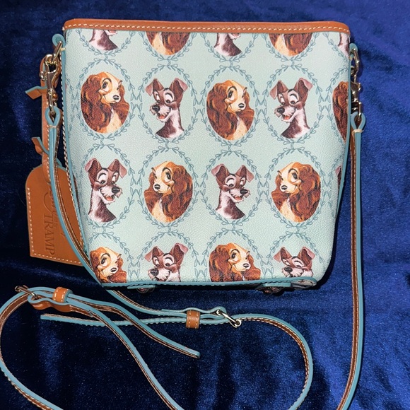 Disney Dooney & Bourke Light Blue and Tan Lady & the Tramp Crossbody Bag - Picture 4 of 6